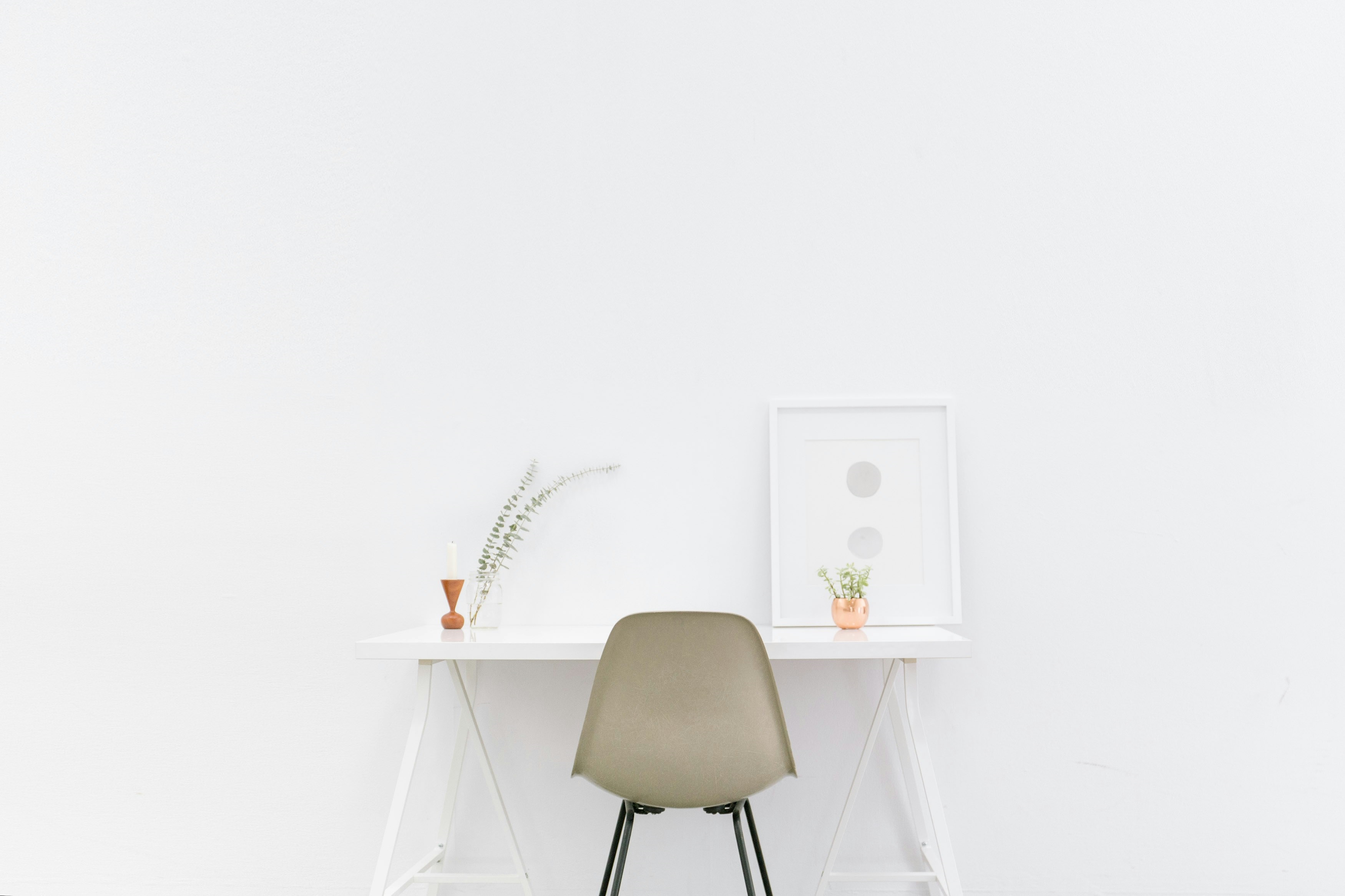 Minimalist Office Setup
